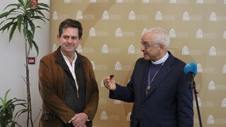 José Ornelas y Pedro Strech, durante la entrega del informe