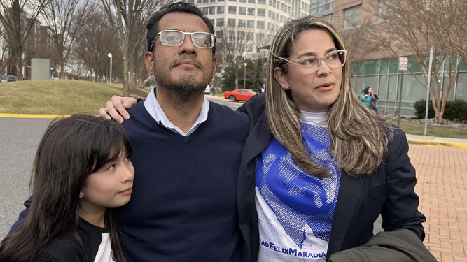 El exprecandidato presidencial nicaragüense Félix Maradiaga, uno de los presos políticos nicaragüenses expulsados de su país