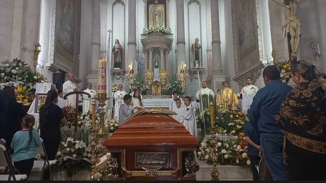 Despiden al sacerdote Juan Angulo en Jaisco