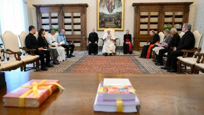 Audiencia del Papa a miembros de la Alianza Bíblica Universal