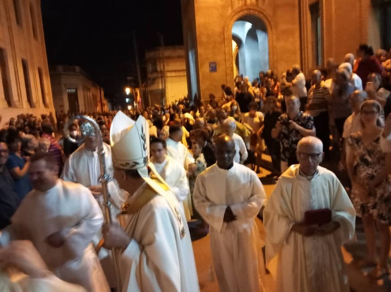 multitudinaria participación de los fieles en Cuba