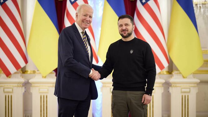 Biden y Zelenski, en Kiev