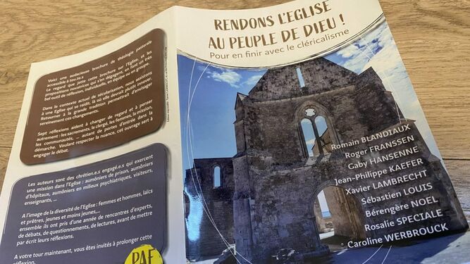 El documento de los fieles belgas que piden abolir el sacerdocio