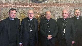 Visita de monseñor Fajardo al Seminario Conciliar