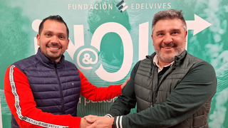 Óscar A. Pérez Sayago (CIEC) y Juan Pedro Castellano, director de la Fundación Edelvives