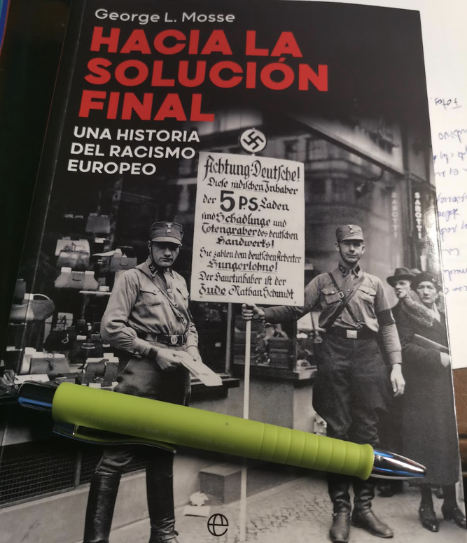 Libro de George Moose