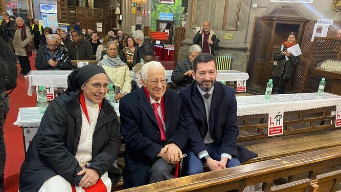 Sor Lucía, el padre Ángel y Santiago José Portas