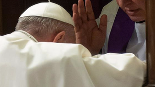 Francisco, en confesión