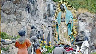 Traducen el relato de las apariciones de la Virgen de Guadalupe al guaraní