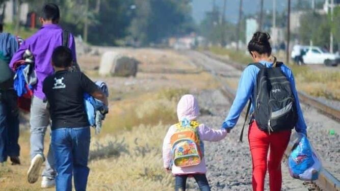 Llama Iglesia a dar protección de los menores migrantes no acompañados