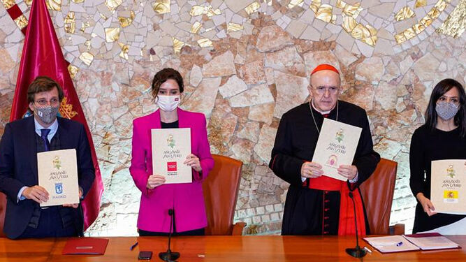 Almeida, Ayuso, Osoro y González, en la apertura del Año de San Isidro