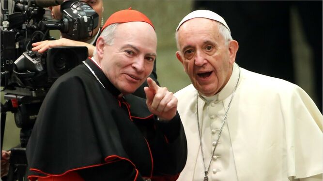 El arzobispo de México, Carlos Aguiar, con el papa Francisco