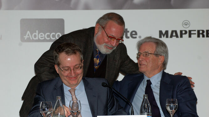 JFA con Antonio Garrigues y Fernando Savater conferencia en el Palace