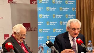 Luis del Olmo, y el padre Ángel García