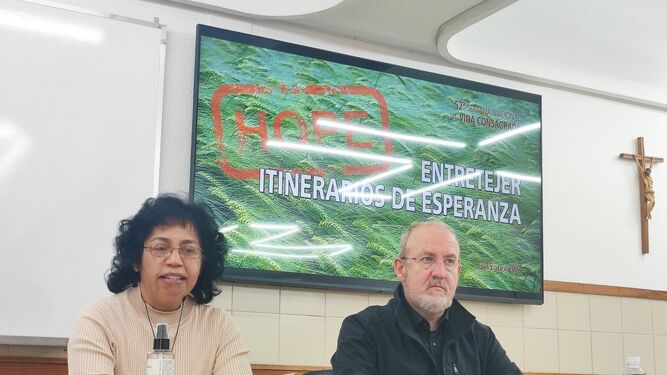 Laura Zamora y Antonio Bellella durante la presentación de la Semana