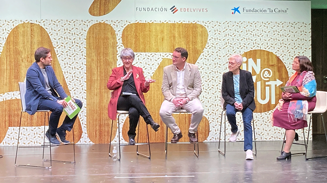 De izq. a dcha., Álvaro de Juana, Inmaculada Florido, Javier Segura, Julia Gutiérrez y Pilar Macarro