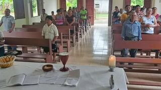 Eucaristía dominical en Gallito
