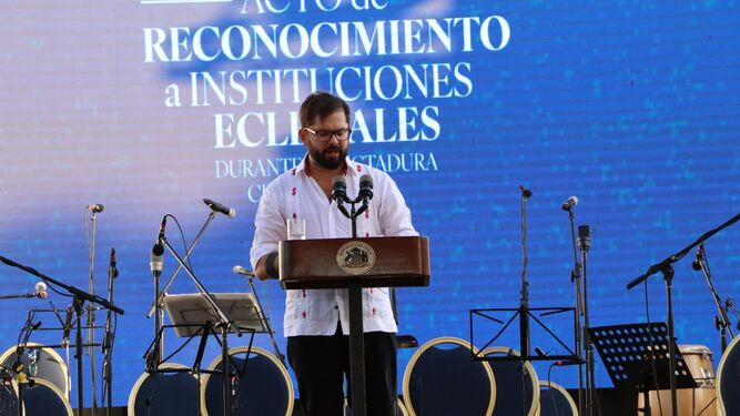 Presidente Boric agradeció solidaridad de las iglesias en Chile