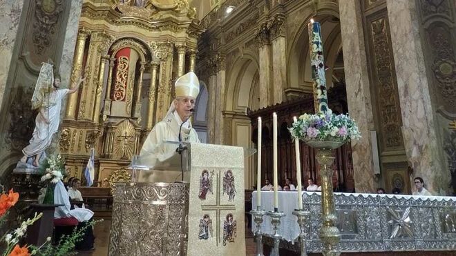 El cardenal Poli