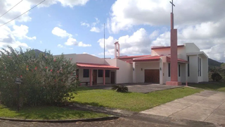 Fachada del monasterio confiscado