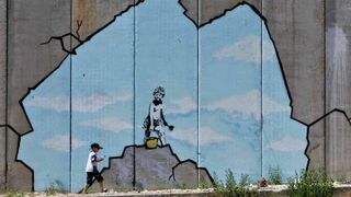 Mahmud Abás: "Esta tierra no merece muros sino puentes para construir"