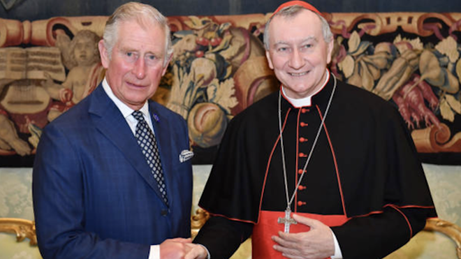El cardenal Parolin, con Carlos de Inglaterra