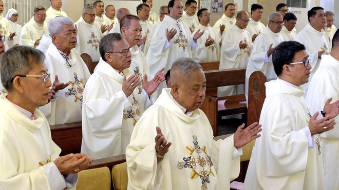Obispos filipinos
