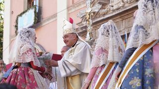 Benavent, con las falleras