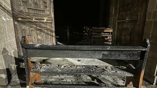 Provocan incendio en iglesia de Irapuato, Guanajuato