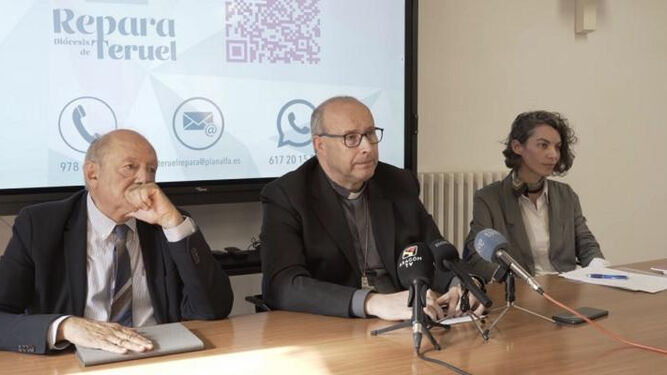 Monseñor José Antonio Satué Huerto en la presentación del proyecto