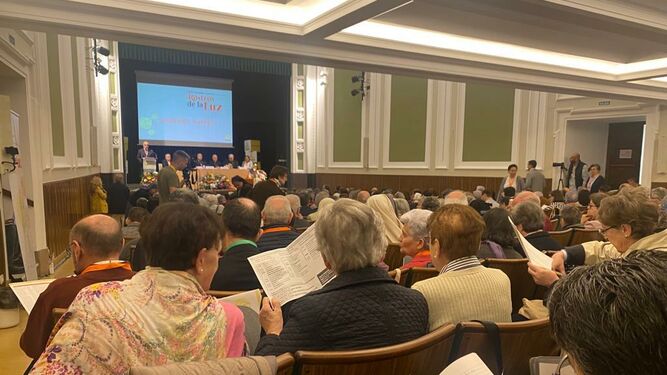 Asistentes a la Asamblea de CONFER