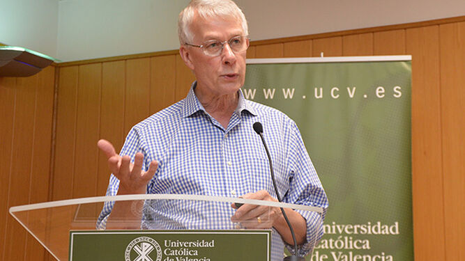 El Premio Nobel, Richard J. Roberts, durante su intervención en el Congreso