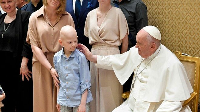 El Papa, con los niños enfermos