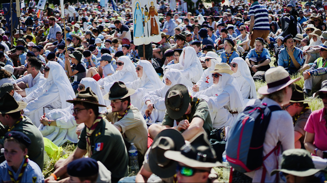 Participantes en la Peregrinación a Chartres