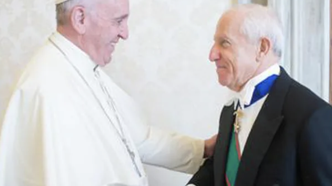 Rogelio Pfirter, cuando presentó sus credenciales a Francisco