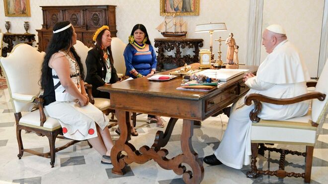 Francisco, con las lideresas amazónicas