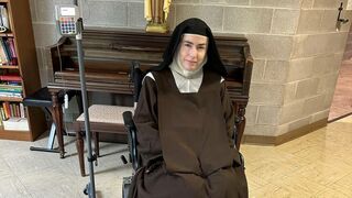 La superiora del convento, en Texas, acusada por el obispo de tener relacione con un cura