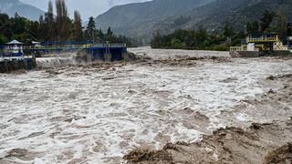 La salida de caudales de ríos han provocado grandes catástrofes en pueblos y agriculturan víctimas de fuertes lluvias que dejan estado de catástrofe en Chile