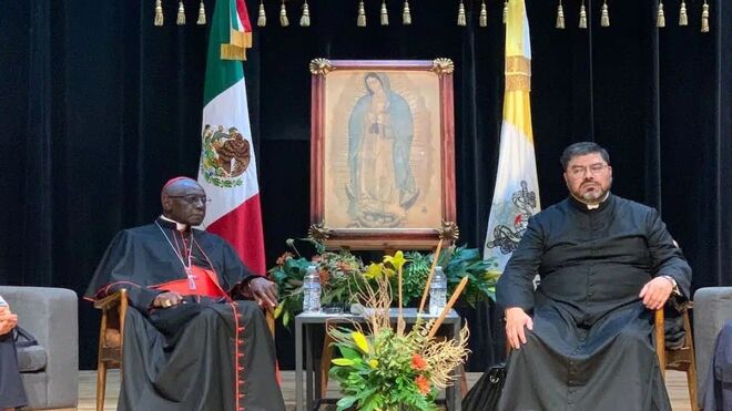 "El hombre moderno está en una guerra contra Dios": Cardenal Sarah en México