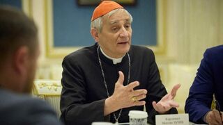 El cardenal Zuppi, en Kiev