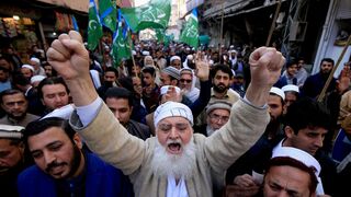 Protestas en Irak por la quema de un ejemplar del Corán en Suecia