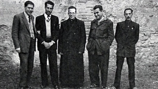 Curas "rojos" y obreros