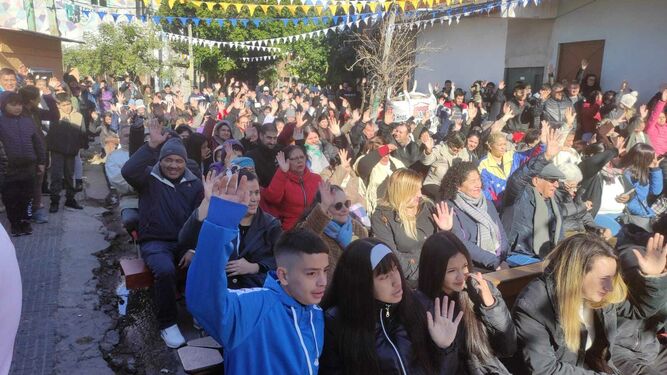 El nuevo arzobispo de Baires, en las Villas Miseria