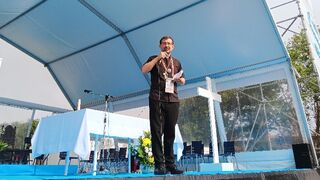 José Cobo, durante su catequesis en Lisboa