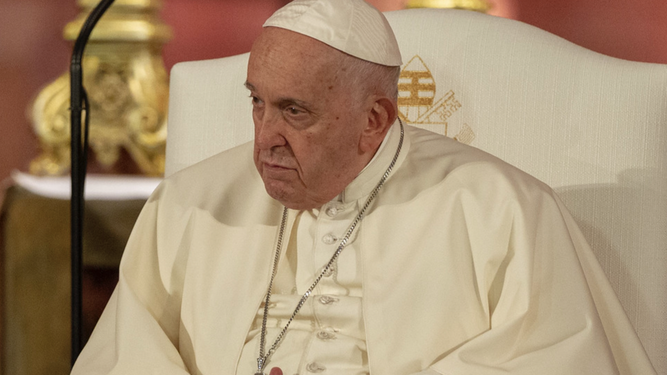 "Muy dura, muy dura": Francisco escuchó la historia de las 13 víctimas de abusos con las que se encontró