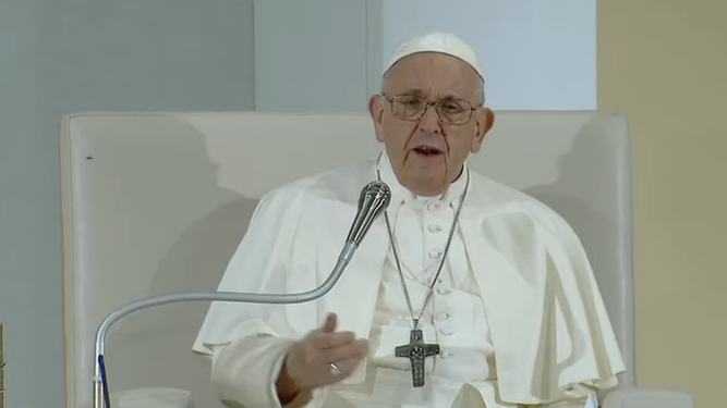 El Papa anima a levantar a los caídos