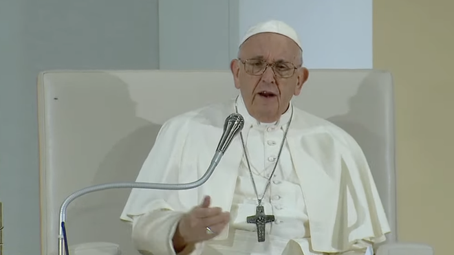 El Papa anima a levantar a los caídos