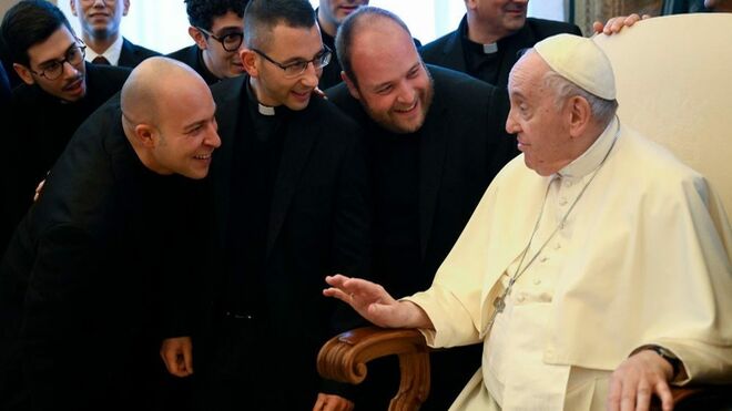 Francisco, con seminaristas de Roma