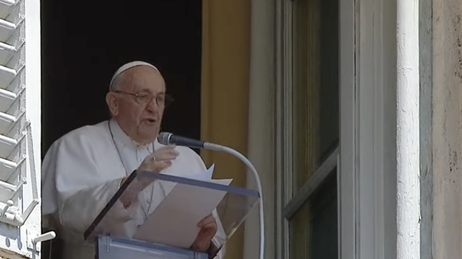 Francisco, en el Angelus