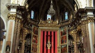 El retablo mayor de la catedral de València antes de ser manipulado